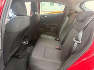 Alfa Romeo Giulietta 1.4 TB MultiAir Lusso Hatchback 5dr Petrol Manual Euro 5 (s/s) (170 bhp) 37