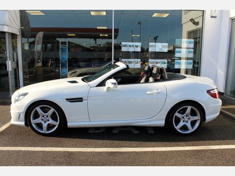 Mercedes-Benz SLK SLK200 BLUEEFFICIENCY AMG SPORT 2