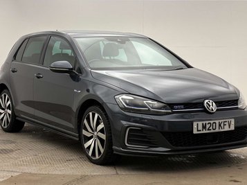 Volkswagen Golf 1.4 Golf GTE Advance Semi-Auto 5dr