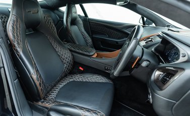 Aston Martin Vanquish S Ultimate 11