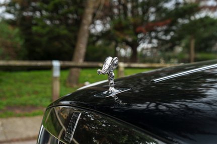 Rolls-Royce Wraith V12 8