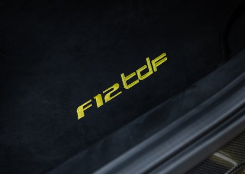 Ferrari F12 TDF 