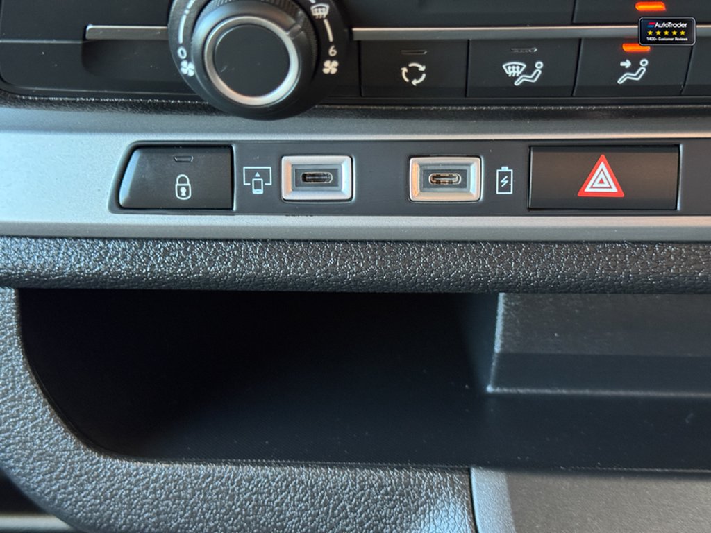 2024 Citroen DispatchCrew Cab [SOLD SM] XLWB L3H1 Low Roof Enterprise Air Con Sensors EURO 6 — thumbnail 38 of 51