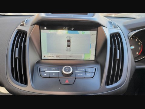 Ford Kuga ST-LINE X 24