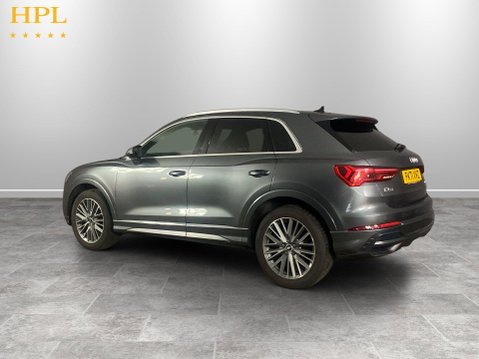 Audi Q3 1.5 TFSI CoD 35 S line SUV 5dr Petrol S Tronic Euro 6 (s/s) (150 ps) Revers 5