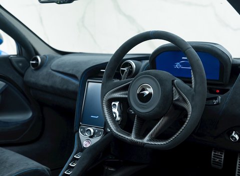 McLaren 765LT Spider 14