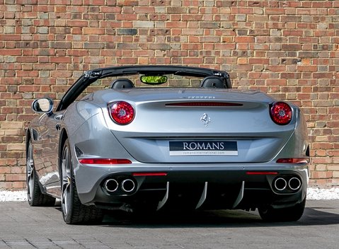 Ferrari California T 3