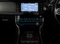 Jaguar XF V6 S 14
