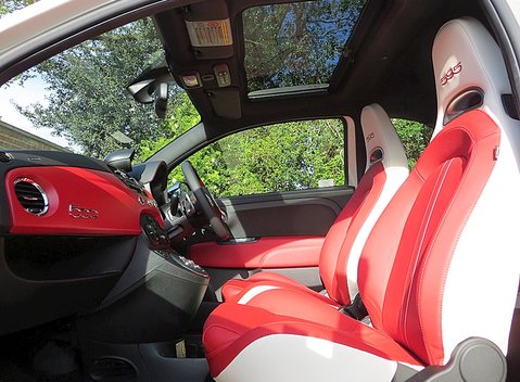 Abarth 595 50th Anniversary 12