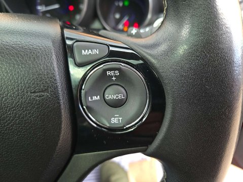 Honda Civic 1.8 Civic i-VTec SR Auto 5dr 37