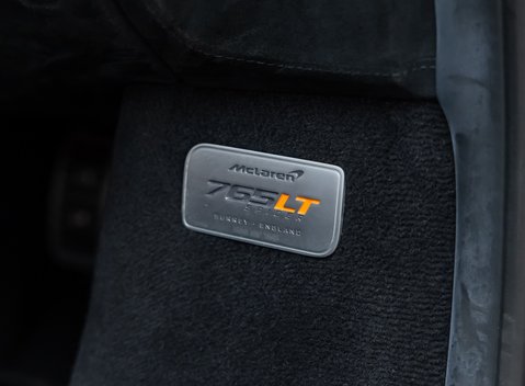 McLaren 765LT Spider 31