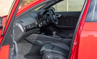 Audi RS4 Avant Vorsprung 17