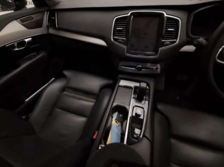 Volvo XC90 2.0 XC90 + B5 MHEV AWD Auto 4WD 5dr 6