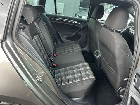 Volkswagen Golf 2.0 Golf GTD TDI Semi-Auto 5dr 40