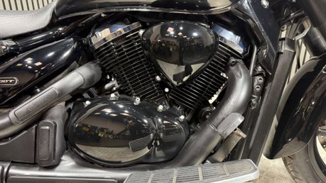 Suzuki Intruder 1500 VL C1500T 2013 28K CRUISER BIKE HARD PANNIERS + SERVICED 17