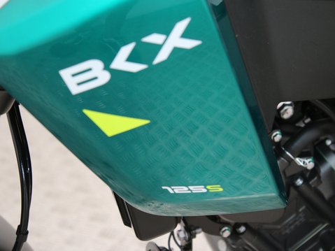 Benelli BKX 125 S 32