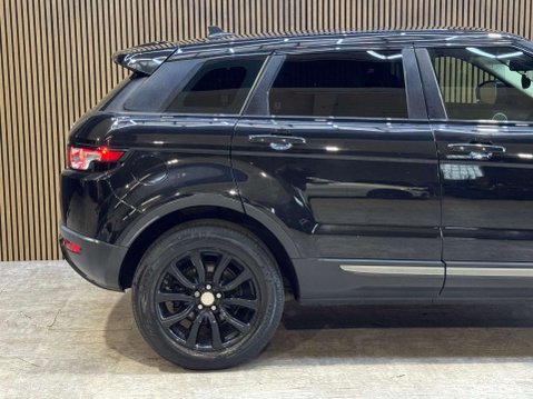 Land Rover Range Rover Evoque 2.2 Range Rover Evoque Pure eD4 4x2 5dr 15