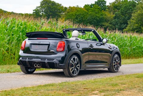Mini Convertible John Cooper Works 4