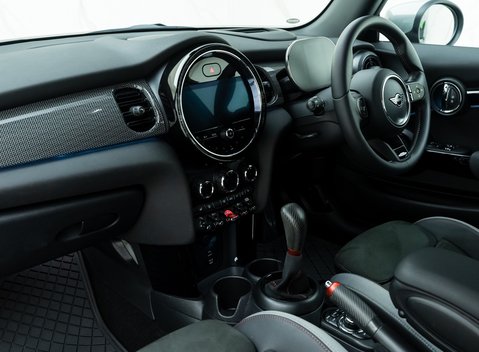 Mini Hatch John Cooper Works 13