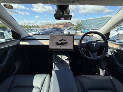 Tesla Model Y (Dual Motor) Long Range SUV 5dr Electric Auto 4WDE (384 bhp) 27