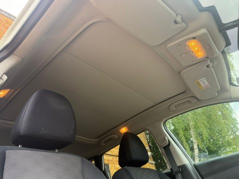 Nissan Qashqai 1.2 DIG-T Acenta Premium SUV 5dr Petrol Manual 2WD 12
