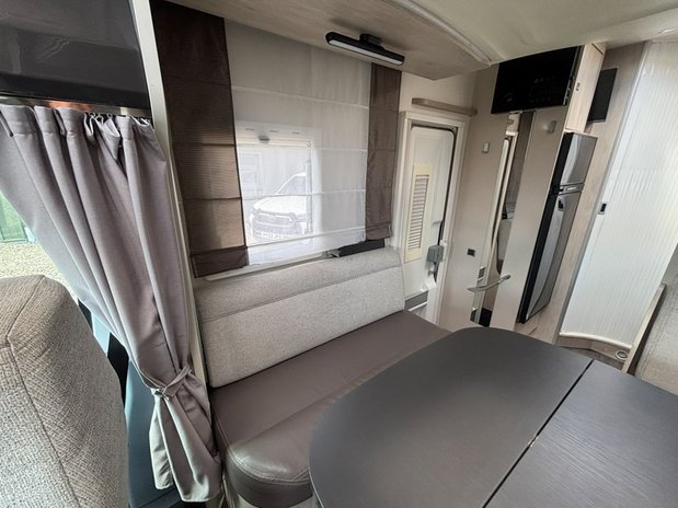 Chausson Flash Automatic | Flash 610 | 4 Berth | 4 Belts | Large Lounge | Rear Bathroom 10
