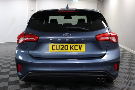 Ford Focus ST-LINE X 8