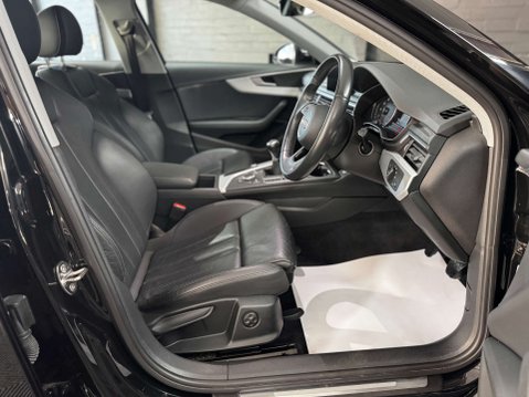 Audi A4 2.0 A4 Sport 35 TFSI 5dr 35