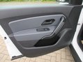Dacia Duster 1.6 SCe Essential Euro 6 (s/s) 5dr 45
