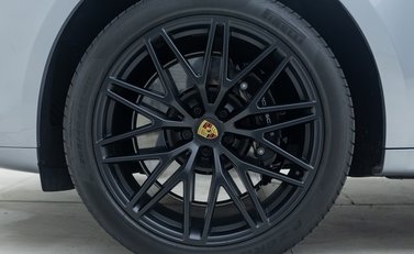 Porsche Macan GTS 28