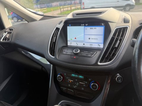 Ford Grand C-Max 1.5 TDCi Titanium Euro 6 (s/s) 5dr 9