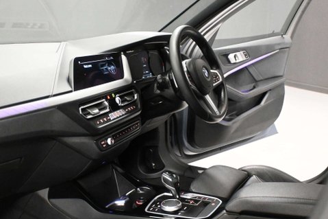 BMW 1 Series 2.0 118d M Sport Auto 5dr 8