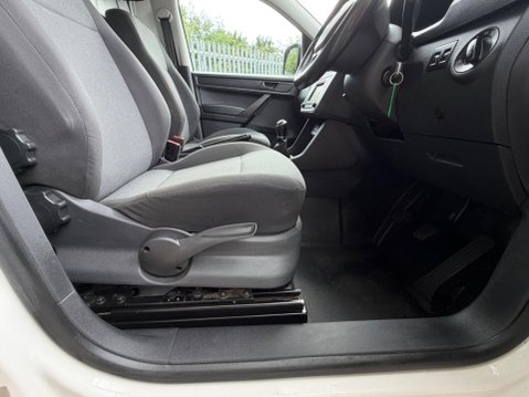 Volkswagen Caddy C20 TDI TRENDLINE 12