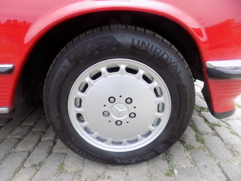 Mercedes-Benz SL Series 300 SL Sports 38