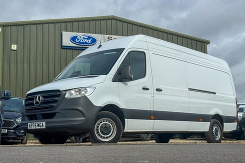 Mercedes-Benz Sprinter LWB L3H2 High Roof 315 Pro EURO 6