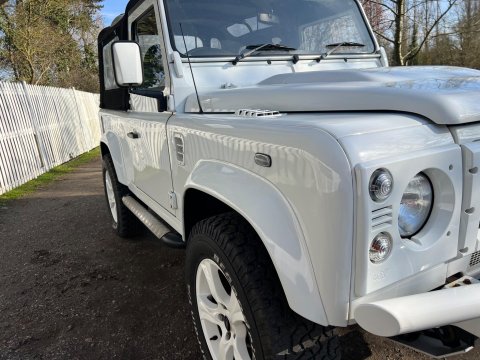 Land Rover Defender 90 TD 25