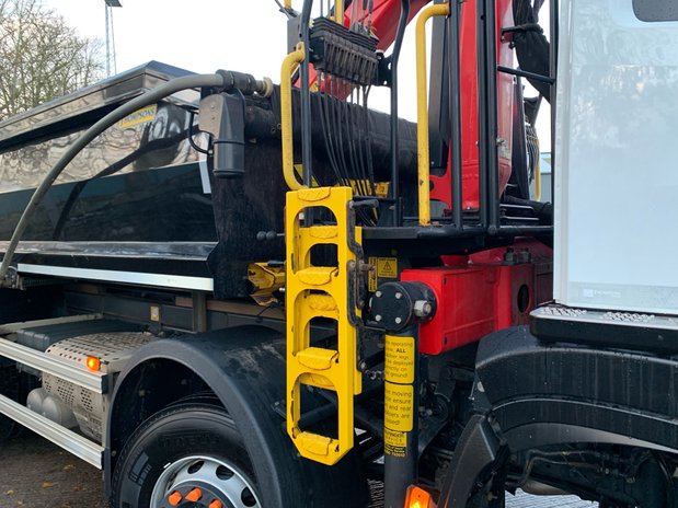 Iveco X-Way X-Way AD360X46Z Thompson Tipper & Palfinger Crane 10