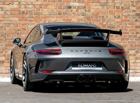 Porsche 911 GT3 (991.2) 3