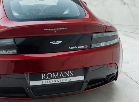 Aston Martin V12 Vantage s 27