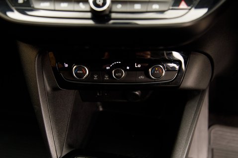 Vauxhall Corsa ELITE PREMIUM 32