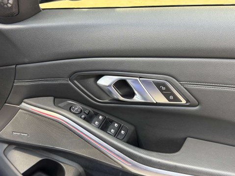 BMW 3 Series 2.0 320d M Sport Auto 4dr 51