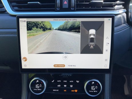 Jaguar F-Pace 2.0 D200 MHEV R-Dynamic HSE Black Auto AWD Euro 6 (s/s) 5dr 72