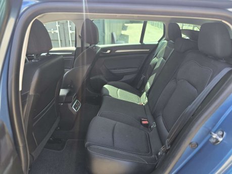 Renault Megane 1.3 TCe Iconic Sport Tourer 5dr Petrol EDC Euro 6 (s/s) (140 ps) 16