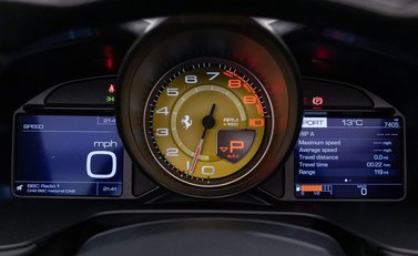 Ferrari Portofino 12