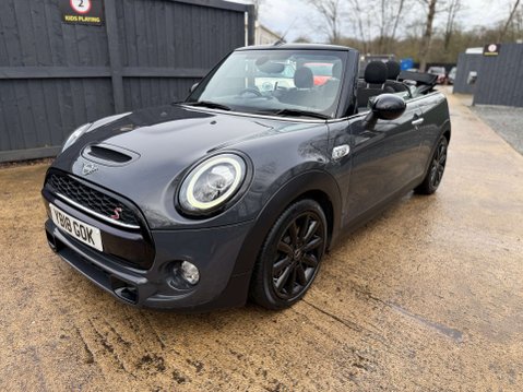 Mini Convertible 2.0 Cooper S Auto 2dr 16