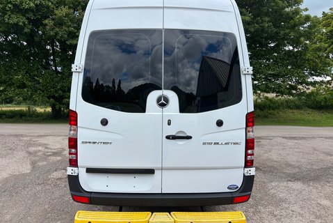 Mercedes-Benz Sprinter 519 Cdi V6 Mobile Command Unit - Generator / Air Con / Ex MOD 14