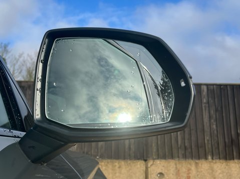 Audi Q5 TFSI QUATTRO S LINE BLACK EDITION 20