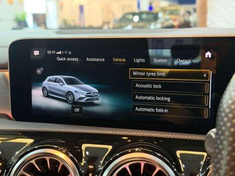 Mercedes-Benz A Class 2.0 A35 AMG (Premium) Hatchback 5dr Petrol SpdS DCT 4MATIC Euro 6 (s/s) (30 48