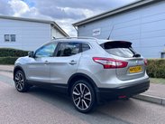 Nissan Qashqai 1.6 dCi Tekna 2WD Euro 6 (s/s) 5dr 8