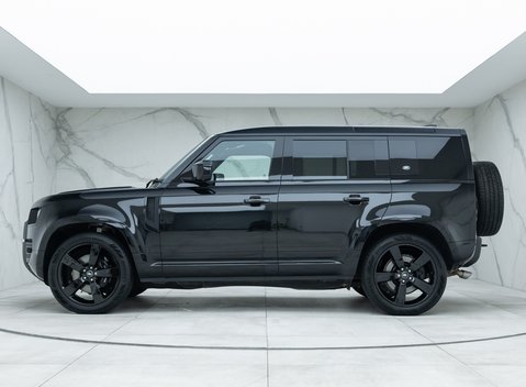 Land Rover Defender 110 V8 2